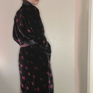 M/L Victoria's Secret black velvet floral robe
